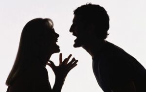 Lui + vous = chimique ou toxique?