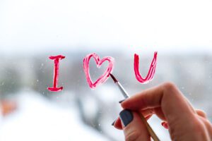 Deux façons d&rsquo;exprimer « je t&rsquo;aime »