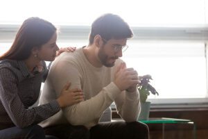 Le pardon dans le couple : l’importance des premiers pas à franchir.