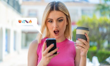 Les 10 meilleures questions à poser aux femmes en ligne… pour les faire grimper dans les rideaux